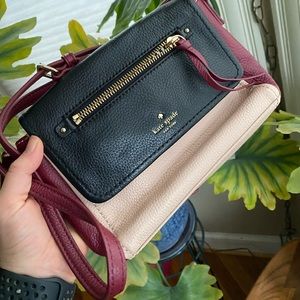 Kate Spade Leather Crossbody in perfect condition